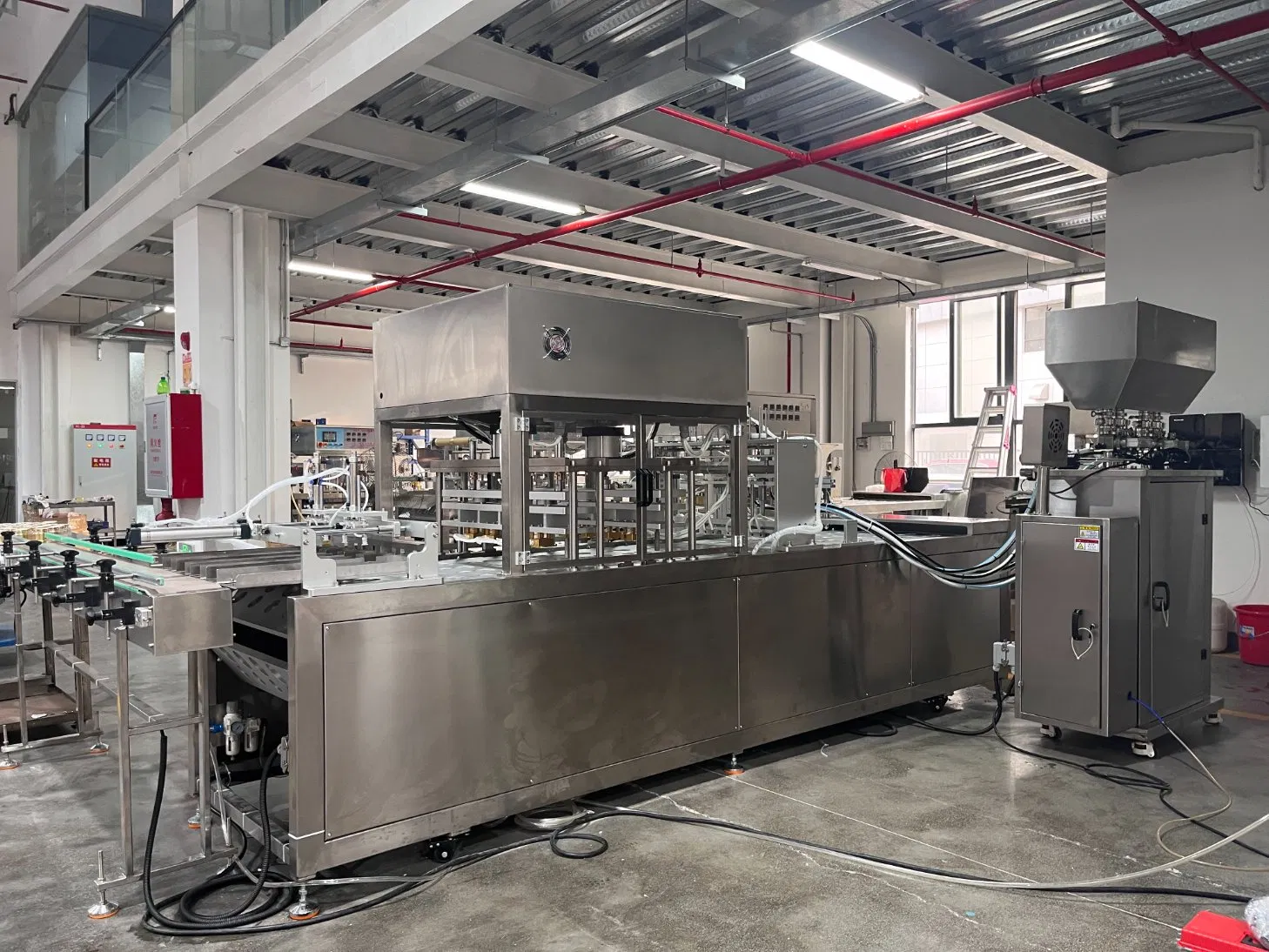 Automatic Cup Filling Machine and Sealing Machine Tea Cup Filling and Sealing Machine Fruit Cup Filling Sealing